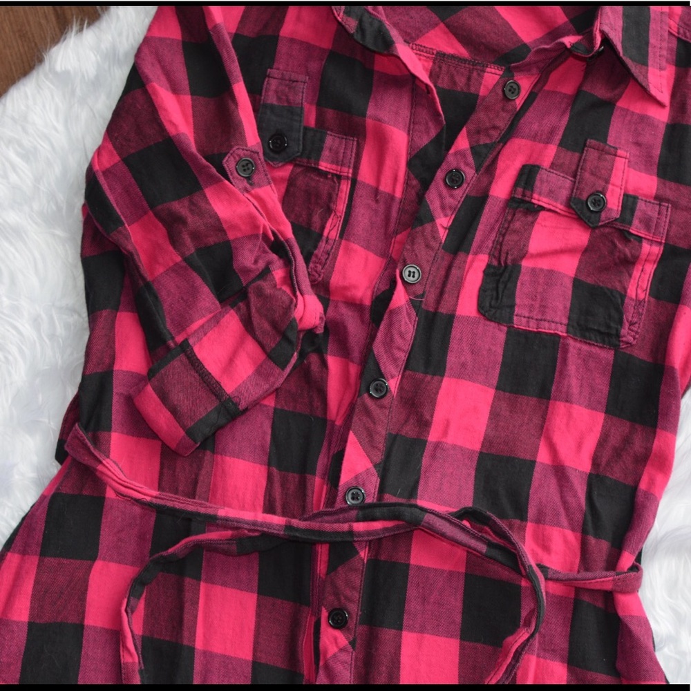 Plaid button down shirt - Picture 2 of 5